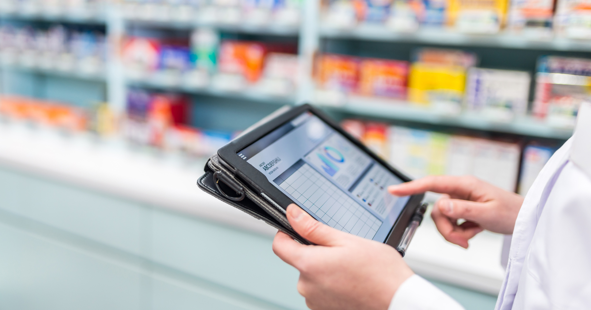 2024年度の診療報酬改定、「トリプル改定」のポイントと高まる医療DXの必要性とは？​